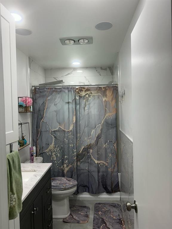 Vanguard Village In The - Residential