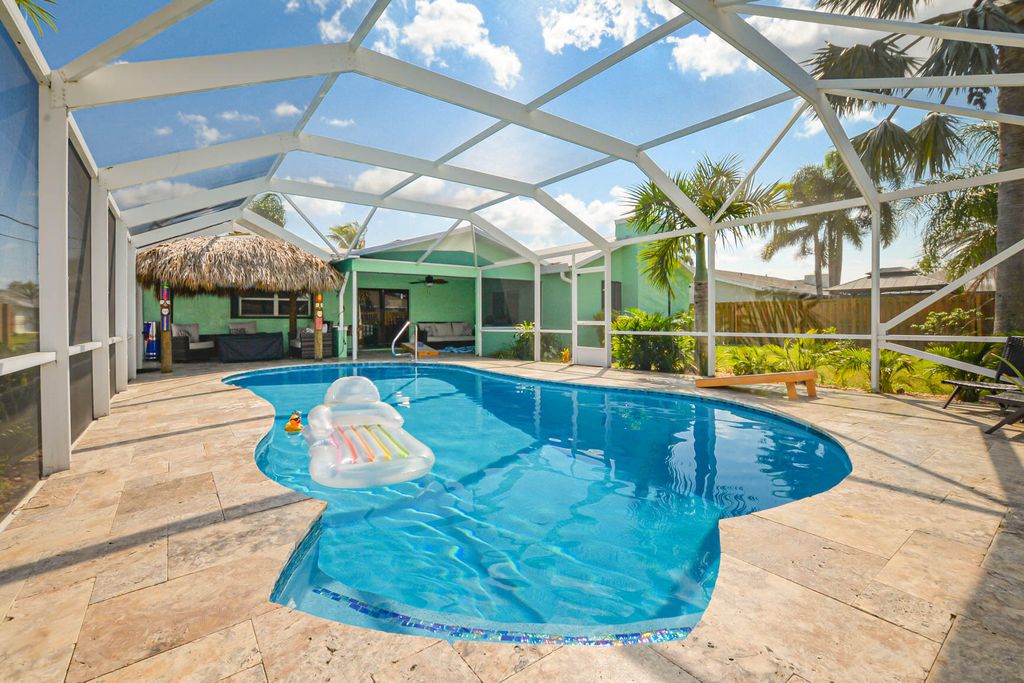 Photo of 1682 SE Mistletoe Street, Port St Lucie, FL 34983 (MLS # R10867561)