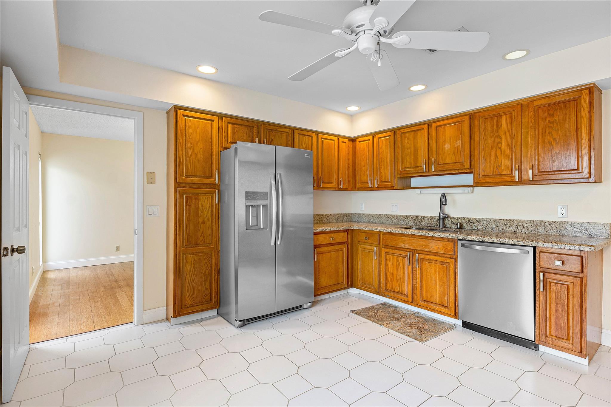 LAKES OF WOODHAVEN I & II - Residential