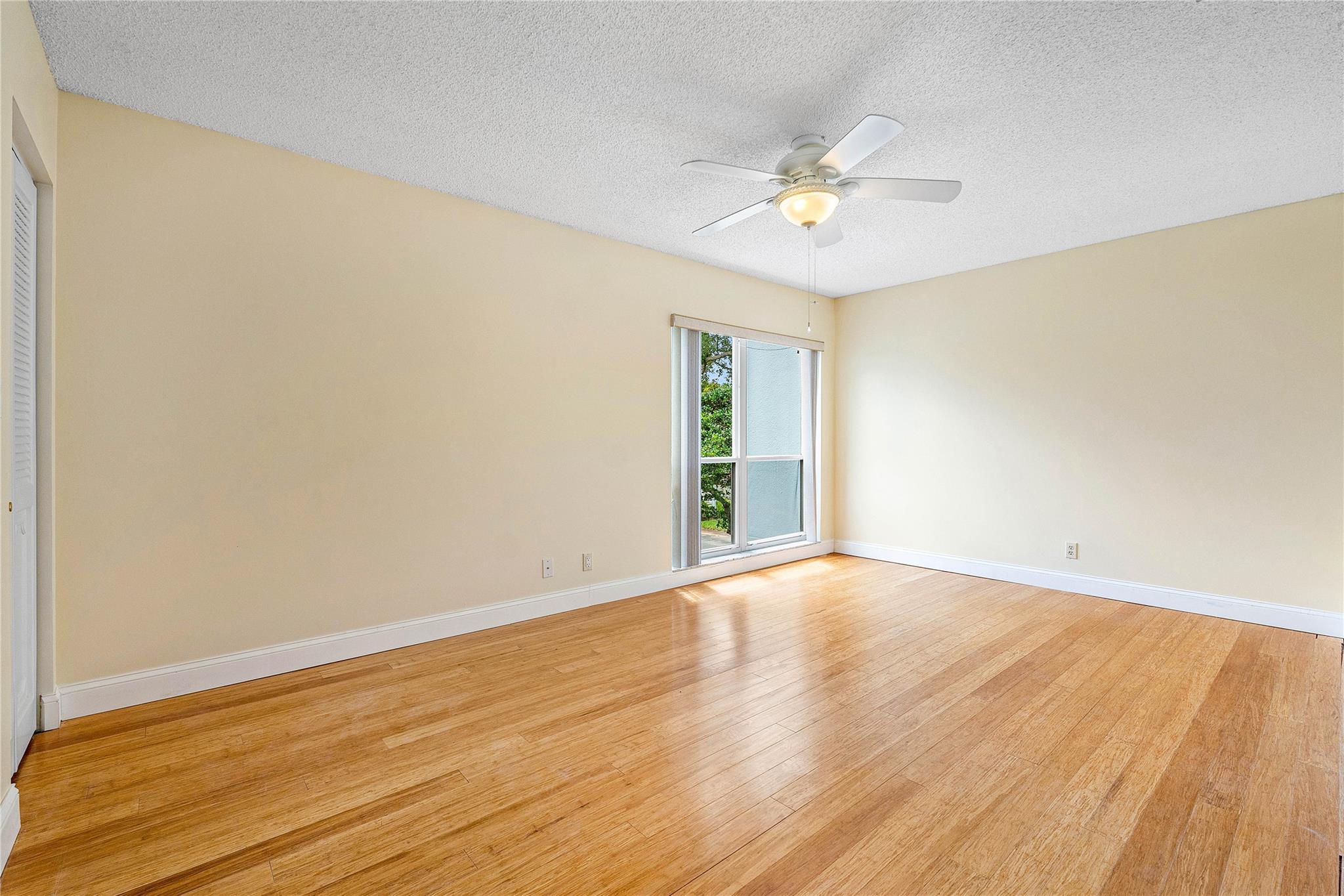 LAKES OF WOODHAVEN I & II - Residential