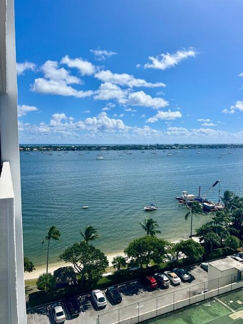 PALM BEACH HOUSE CONDO - Residential