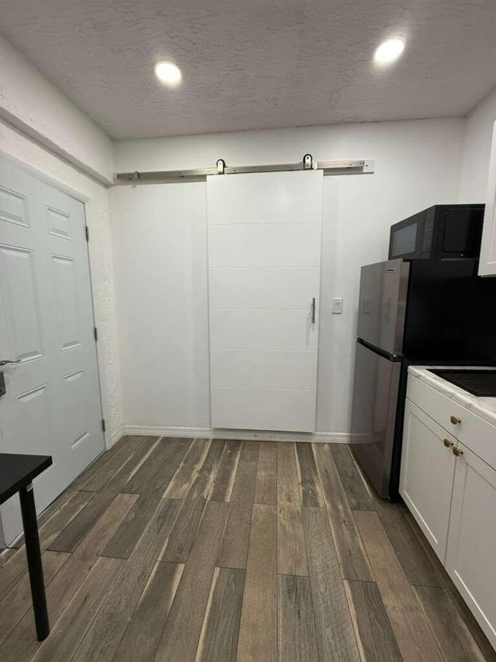 Photo of 3111 N 66th Avenue #Efficiency /side Doo, Hollywood, FL 33024 (MLS # B26030940)