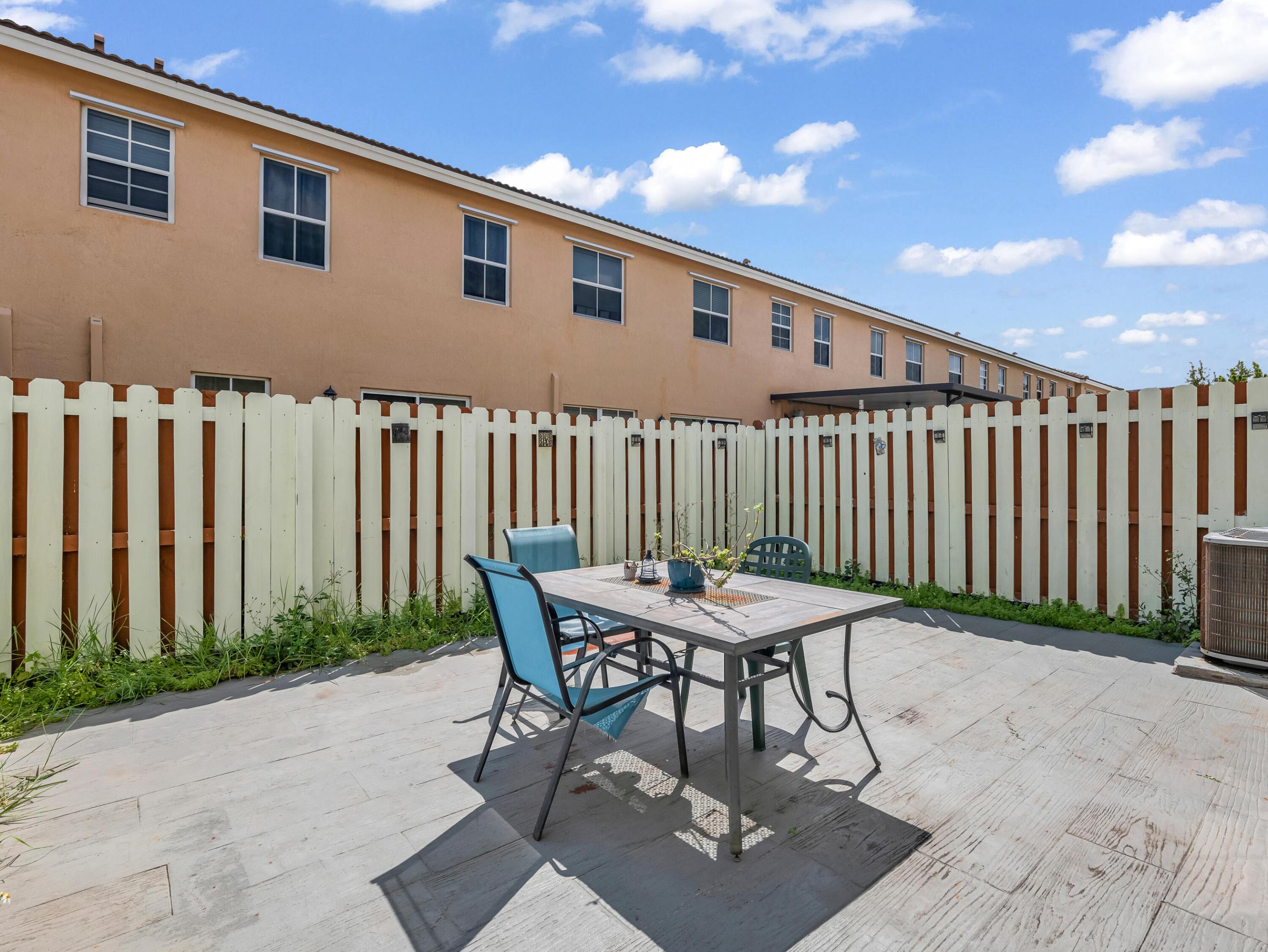 KEYS GARDEN - Residential