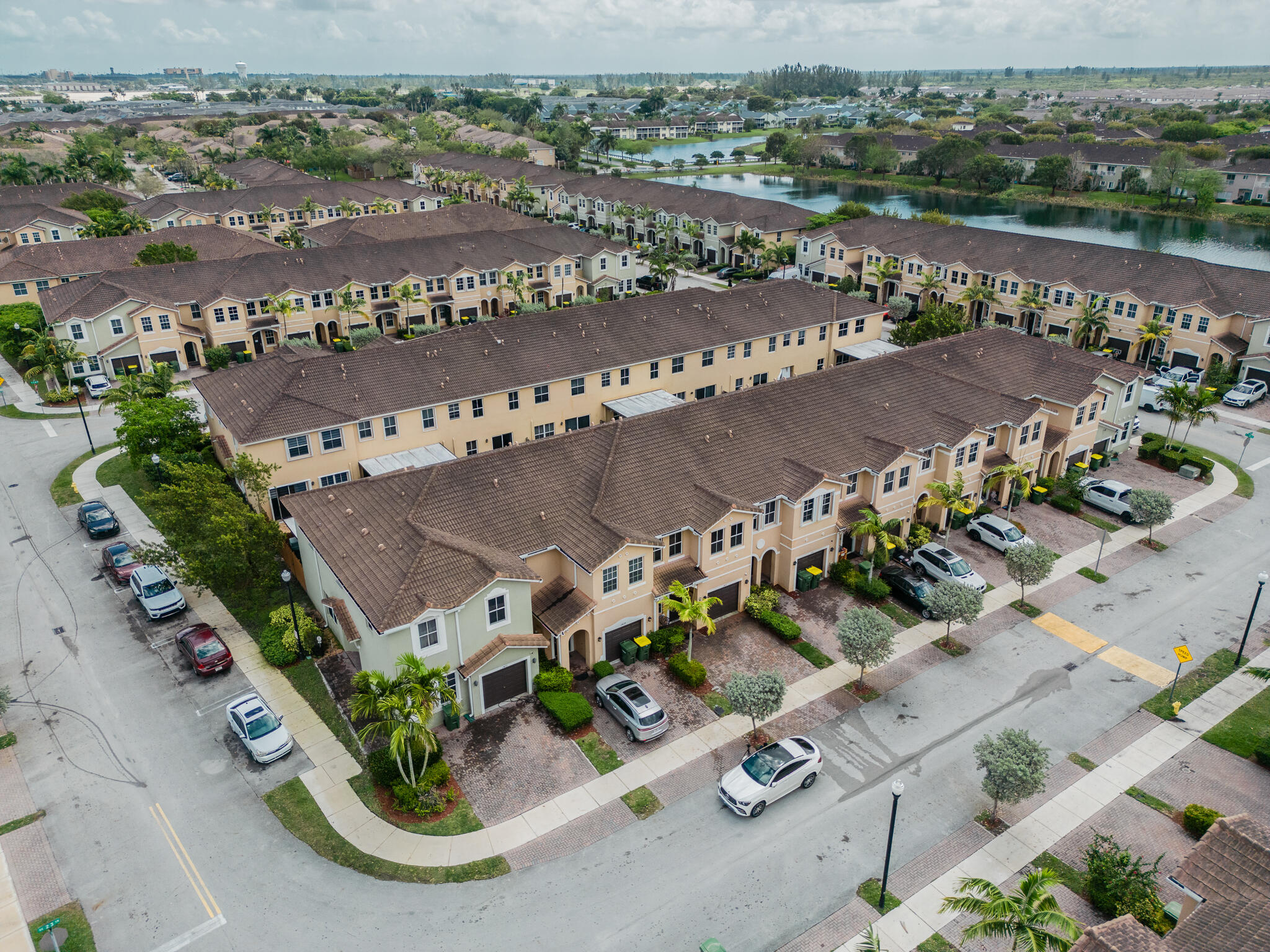 KEYS GARDEN - Residential