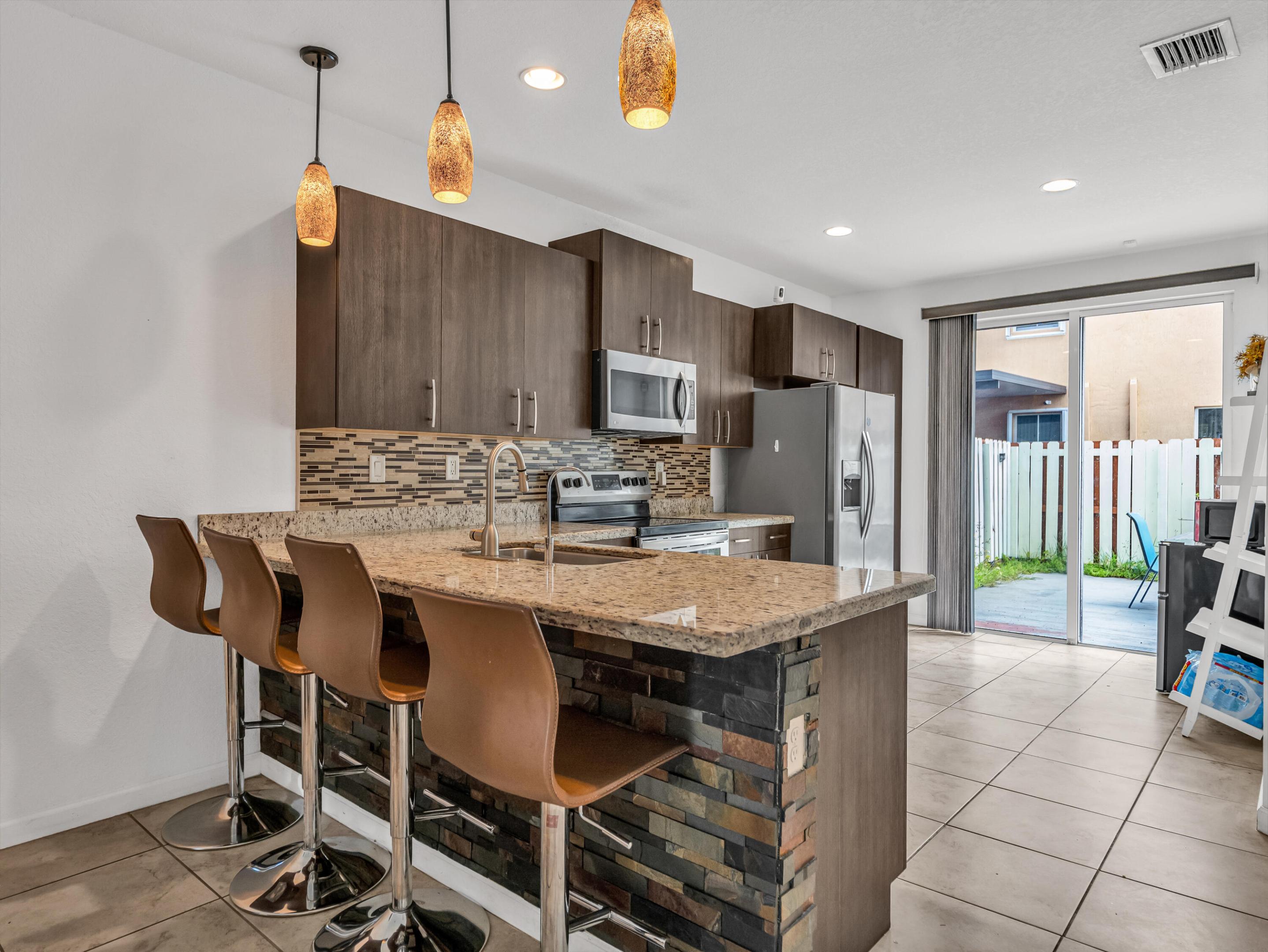 KEYS GARDEN - Residential