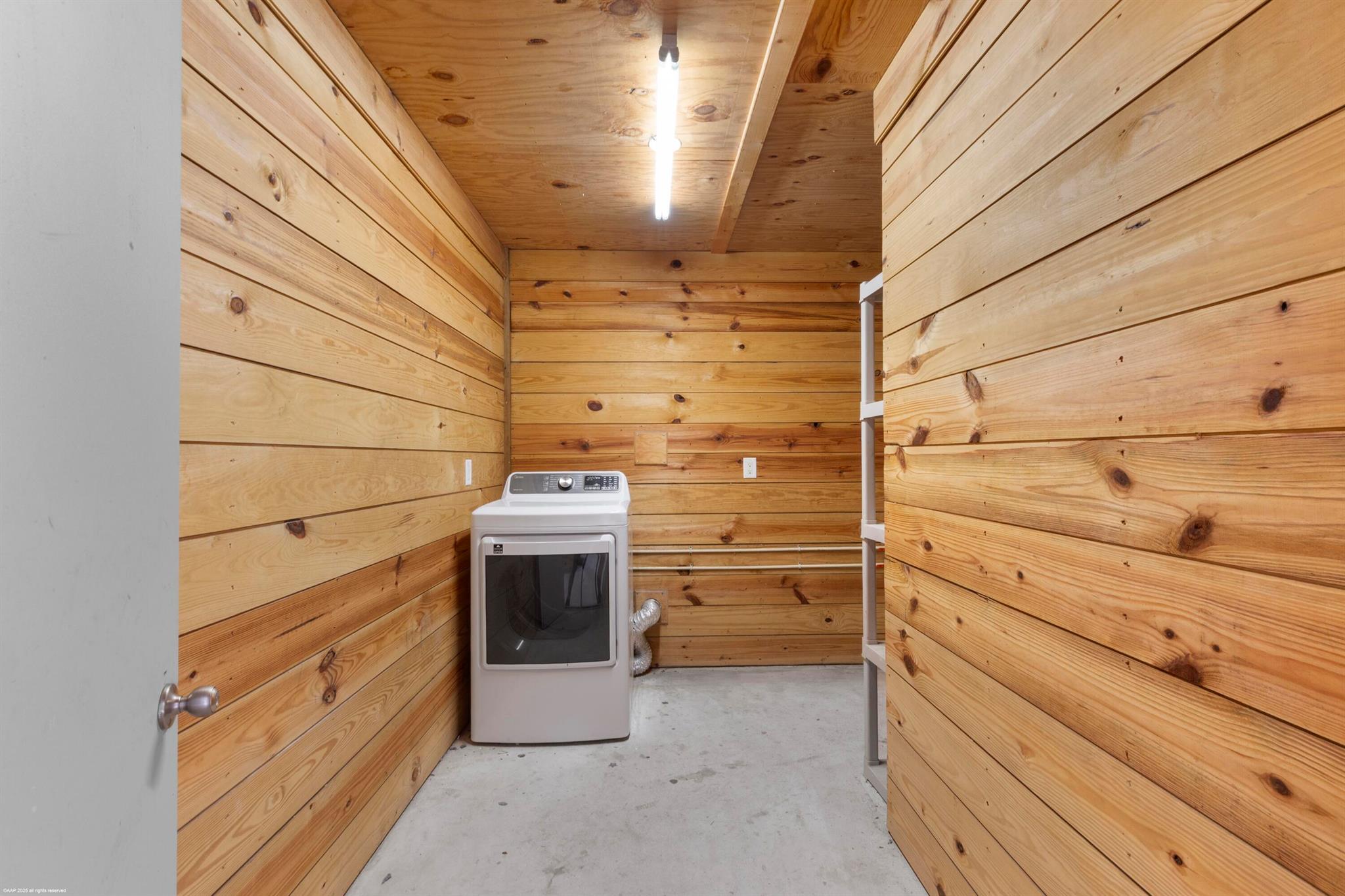 LOXAHATCHEE GROVES - Residential