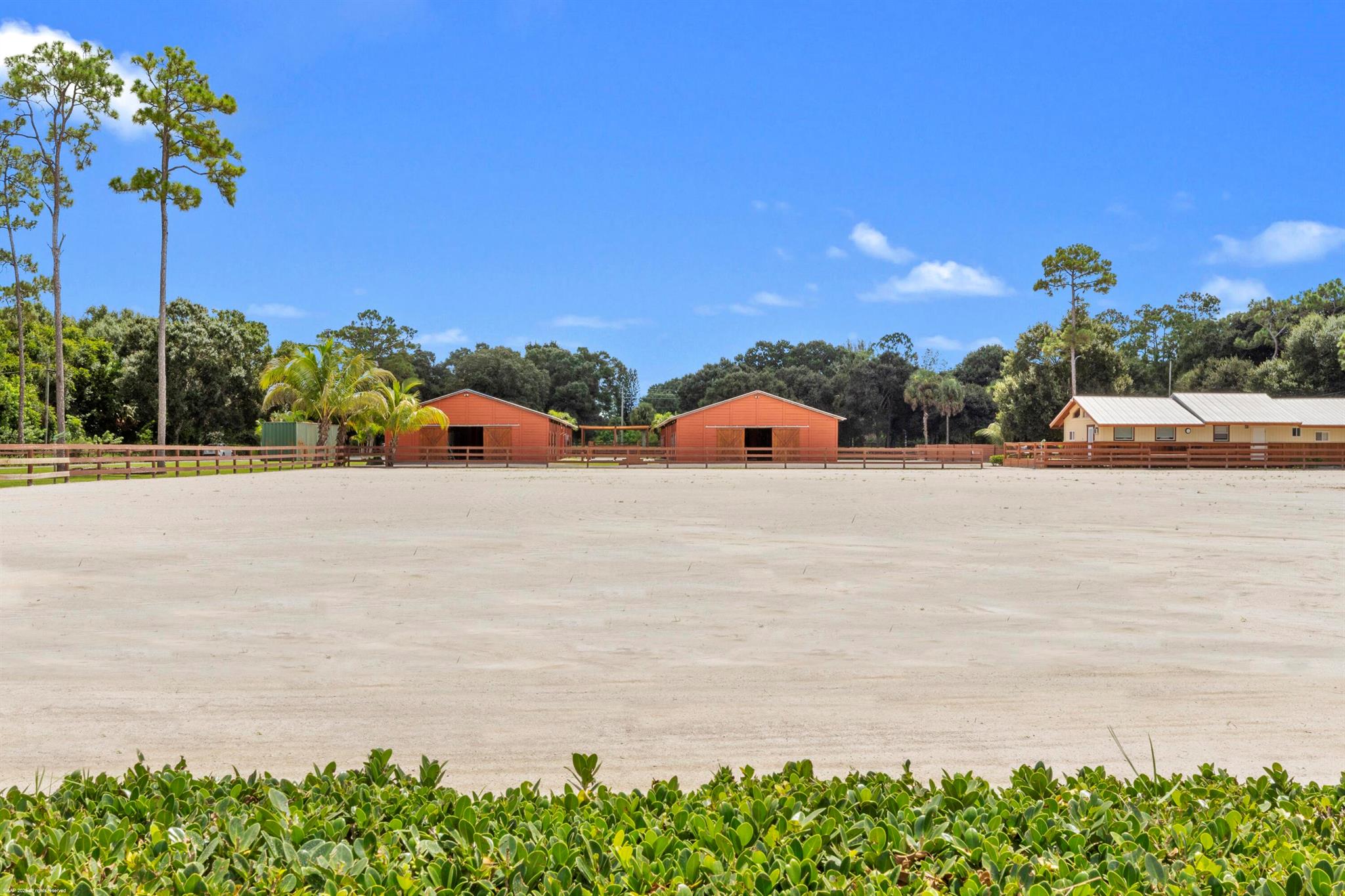 LOXAHATCHEE GROVES - Residential