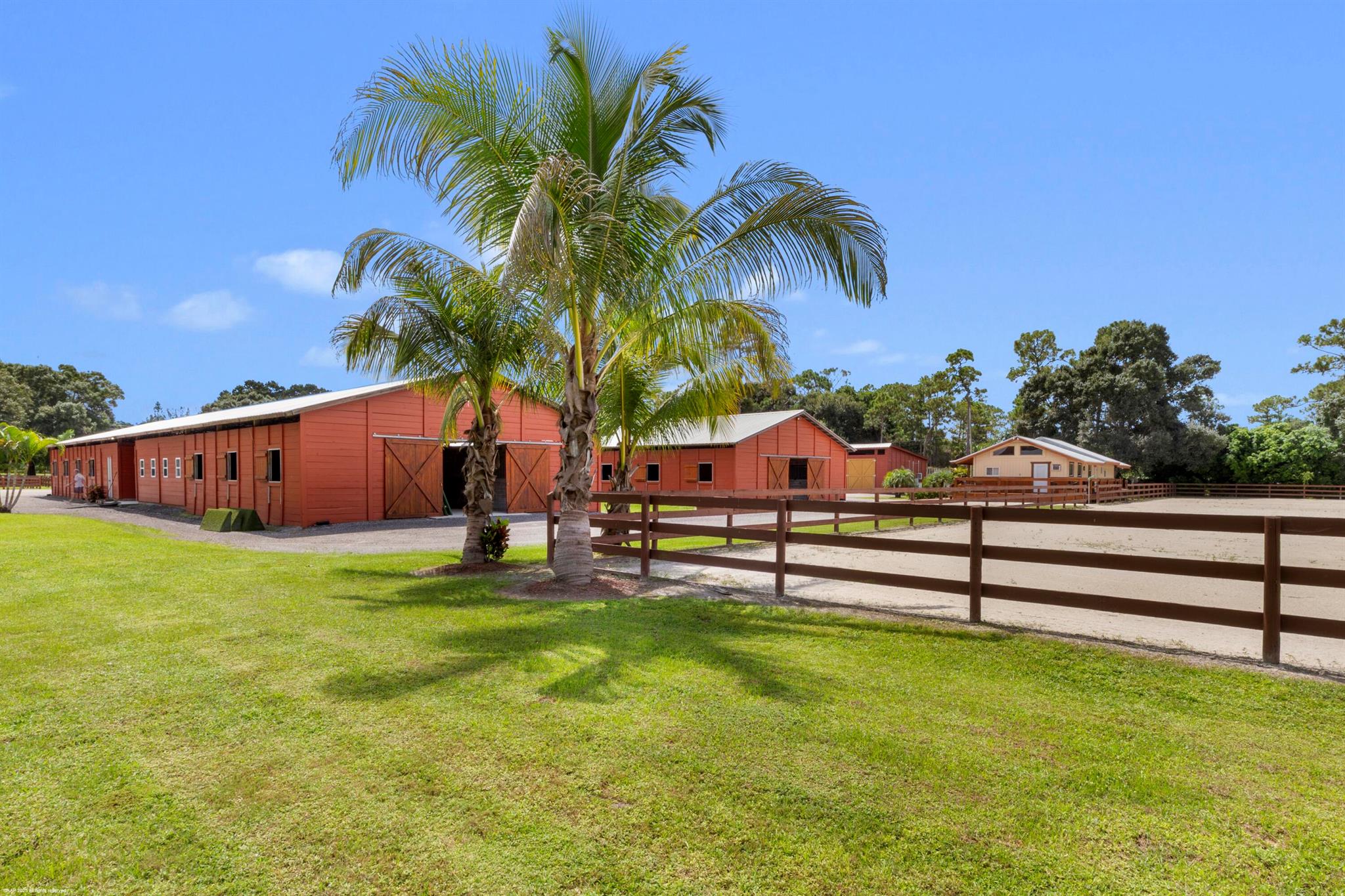 LOXAHATCHEE GROVES - Residential