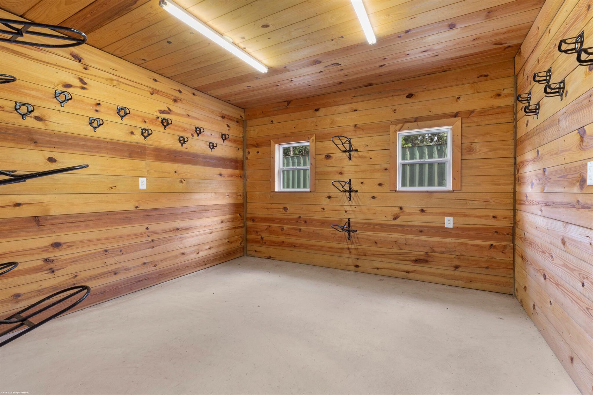 LOXAHATCHEE GROVES - Residential