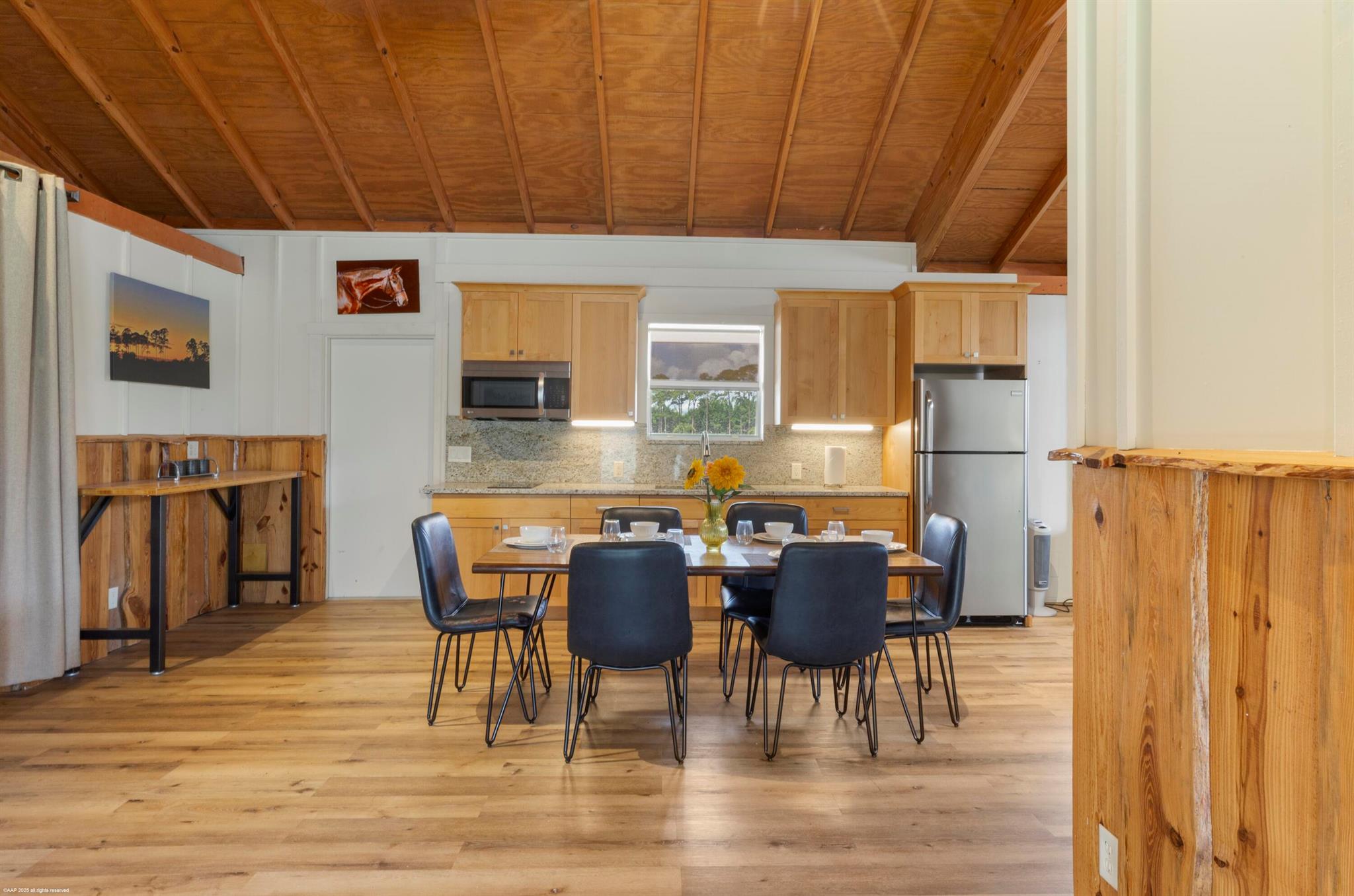 LOXAHATCHEE GROVES - Residential