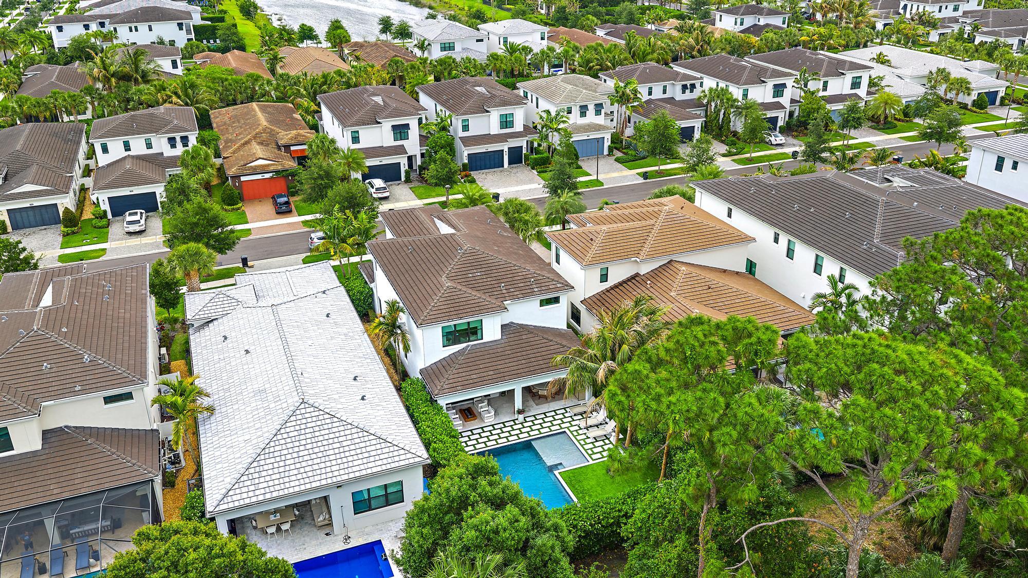 ARTISTRY - Residential