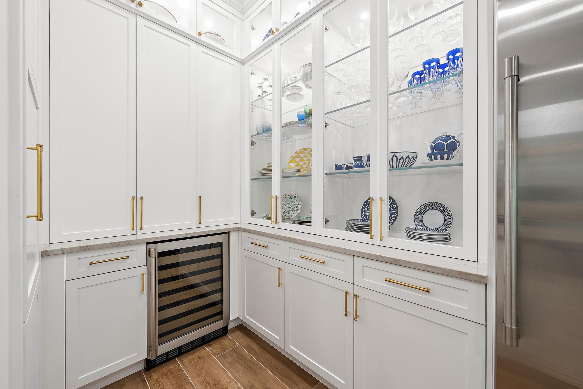 ARTISTRY - Residential