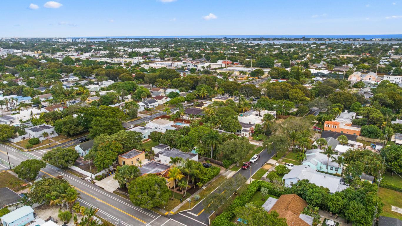 HILLSIDE PARK - Residential Income