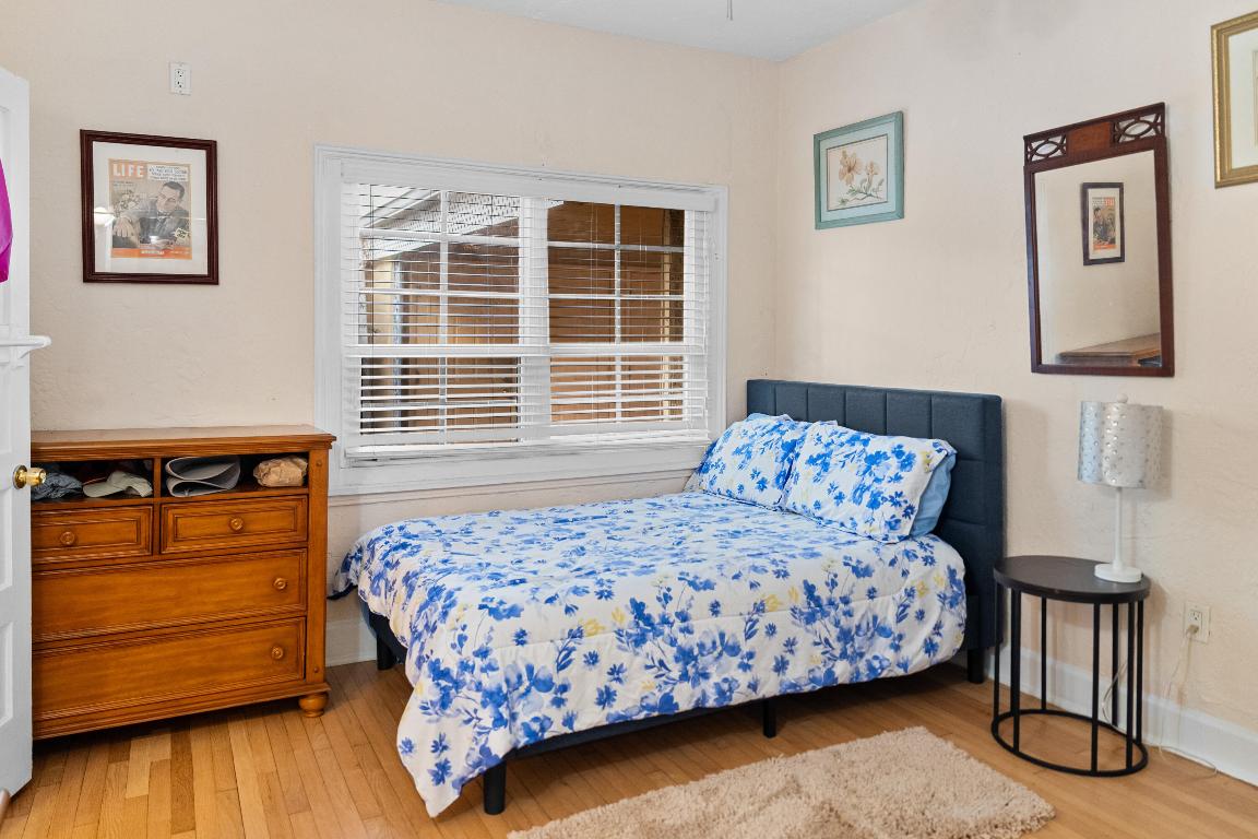 HILLSIDE PARK - Residential Income