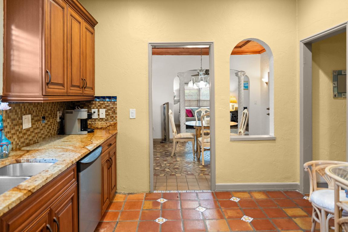 HILLSIDE PARK - Residential Income