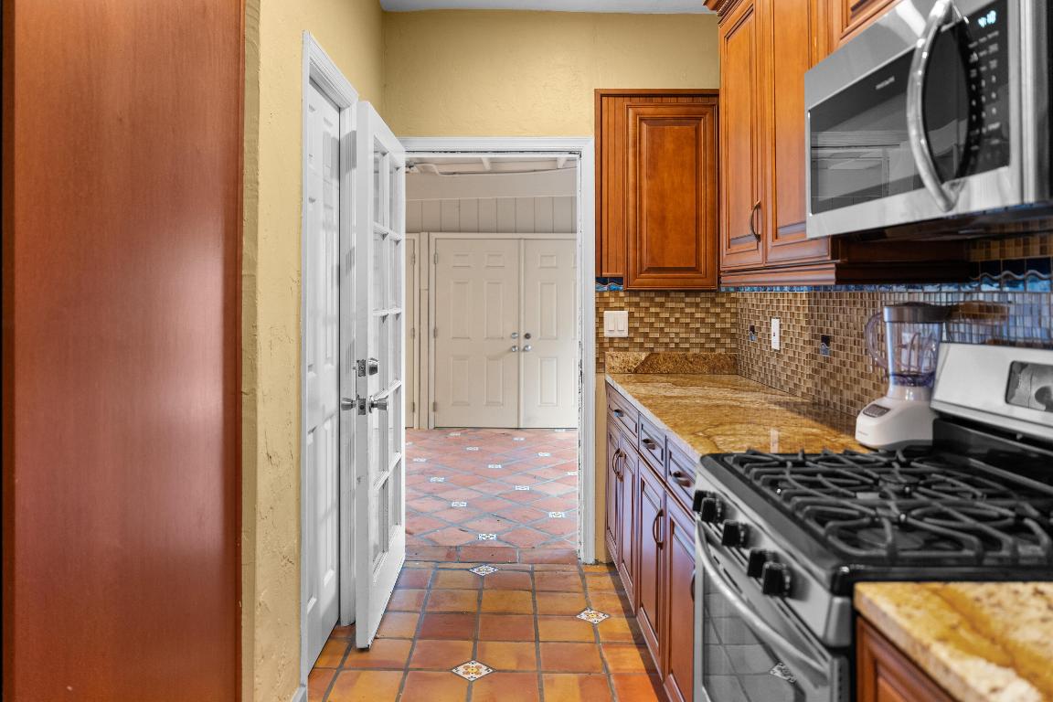 HILLSIDE PARK - Residential Income