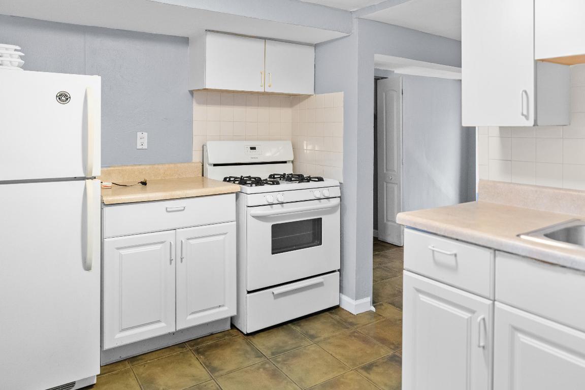 HILLSIDE PARK - Residential Income