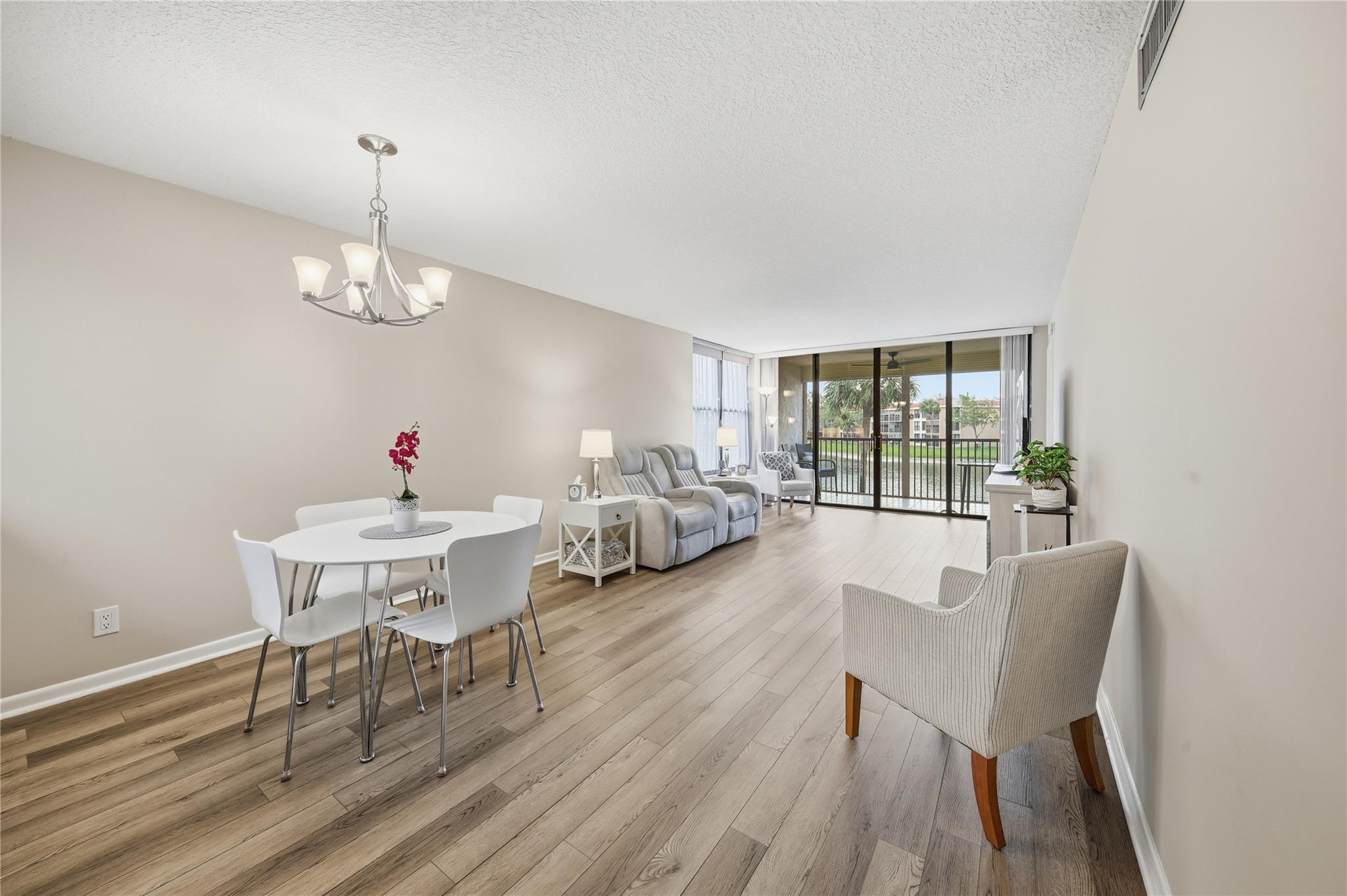 CORAL GATE - Residential