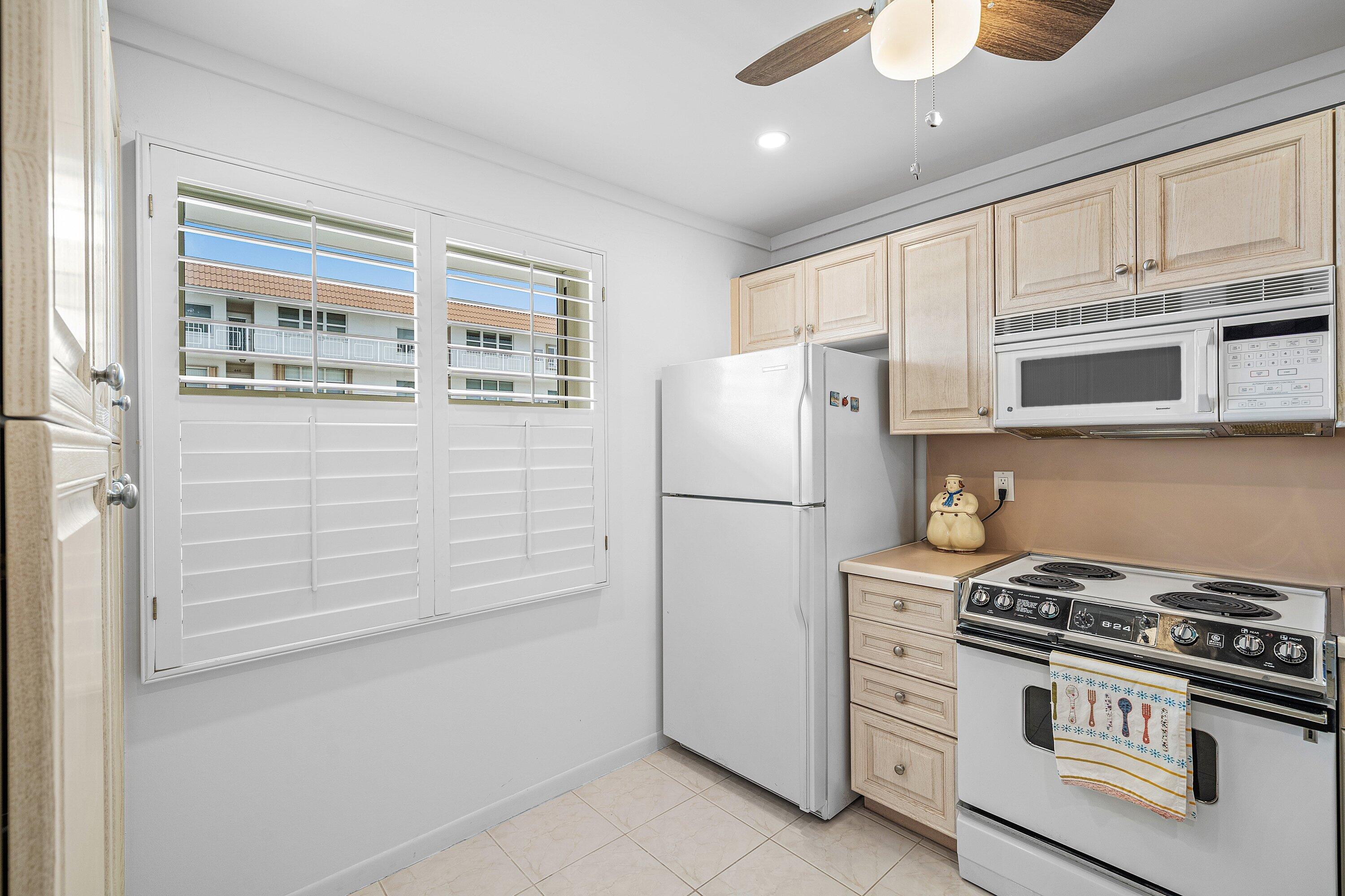 TROPIC BAY CONDO & MARINA - Residential