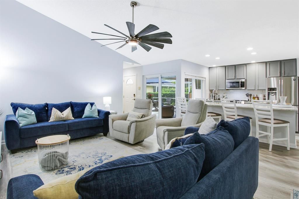 Photo of 1202 Sun Terrace Court, Palm Beach Gardens, FL 33410 (MLS # R10785934)