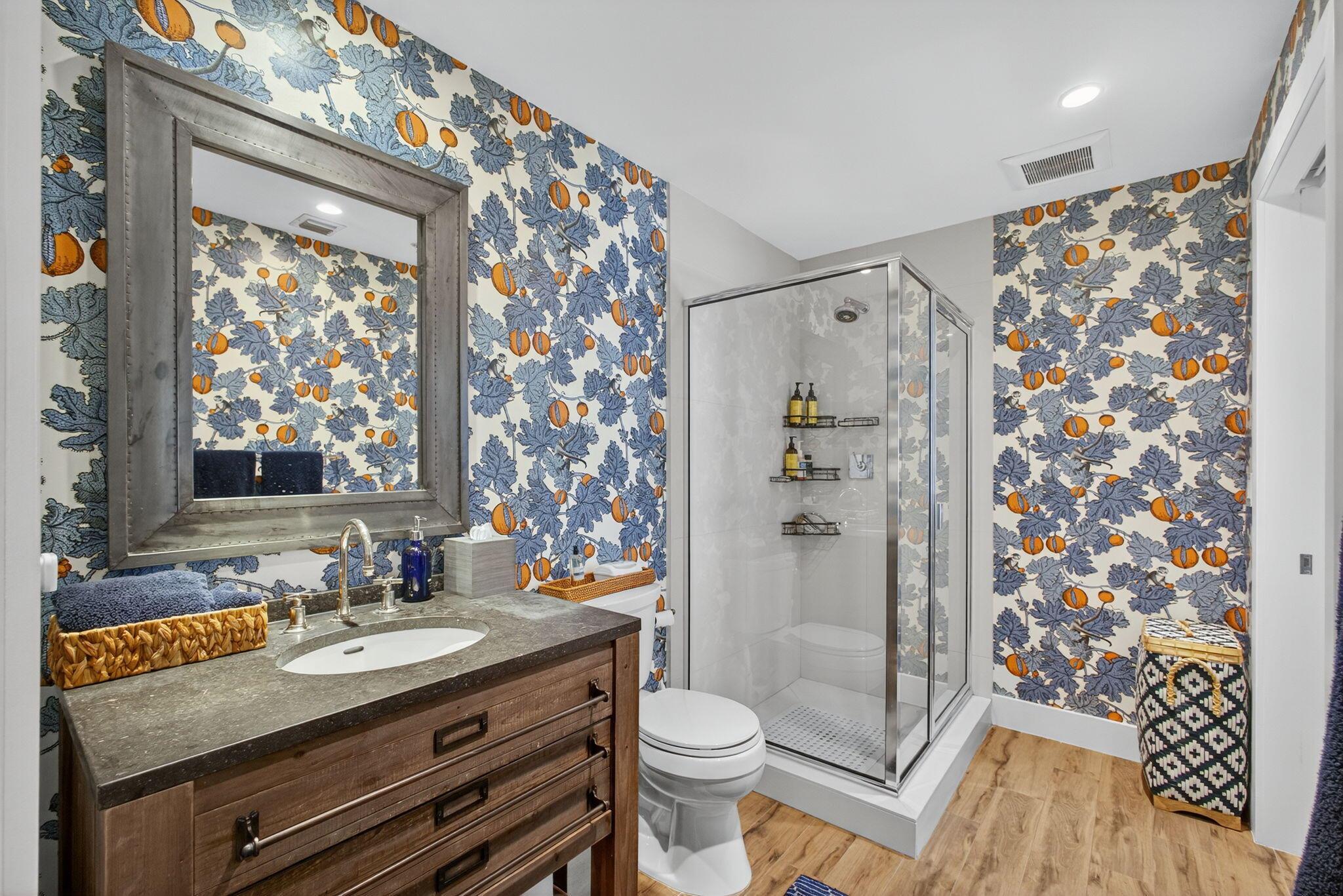 DOLCE VITA CONDO - Residential Lease