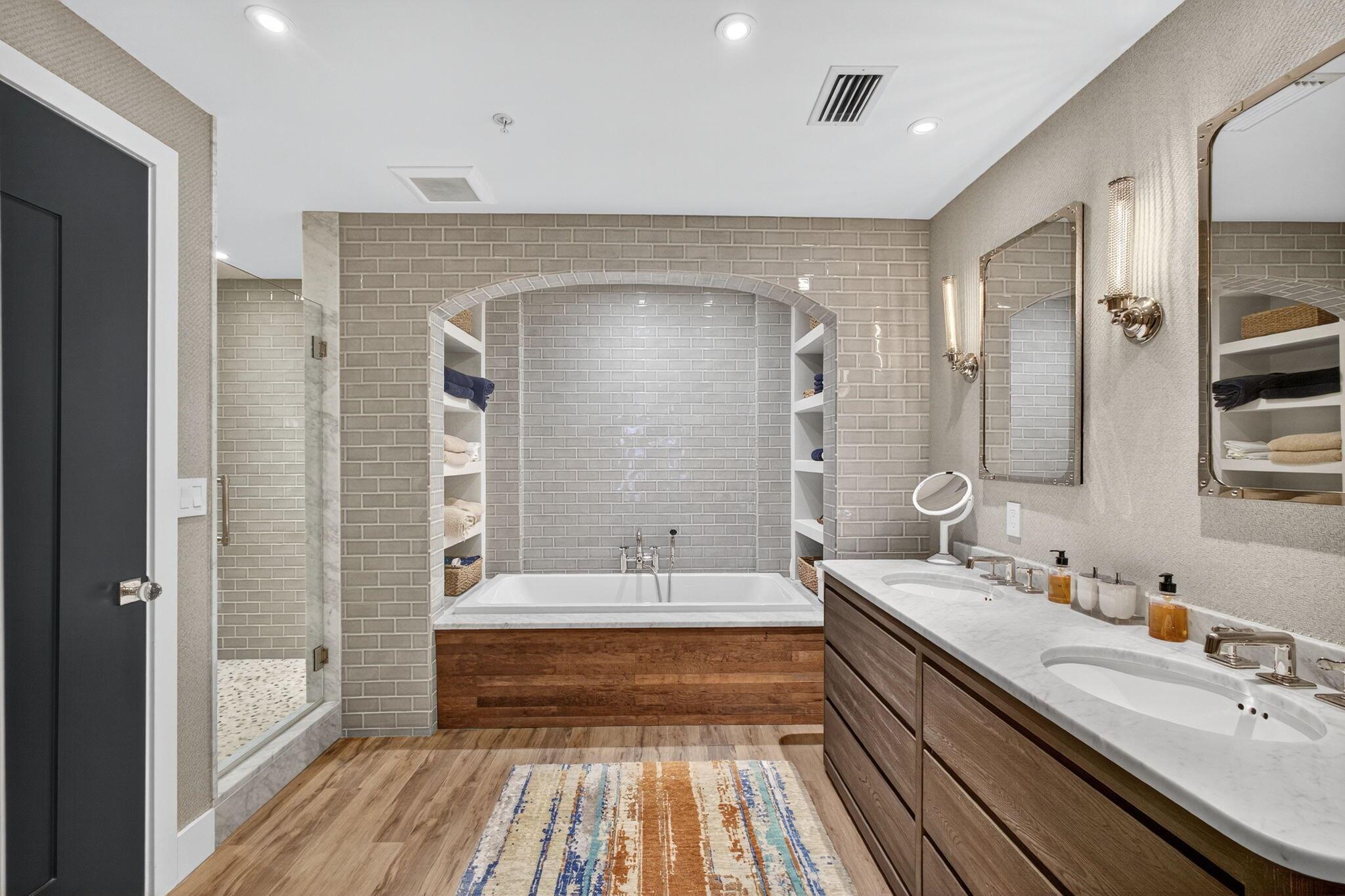 DOLCE VITA CONDO - Residential Lease