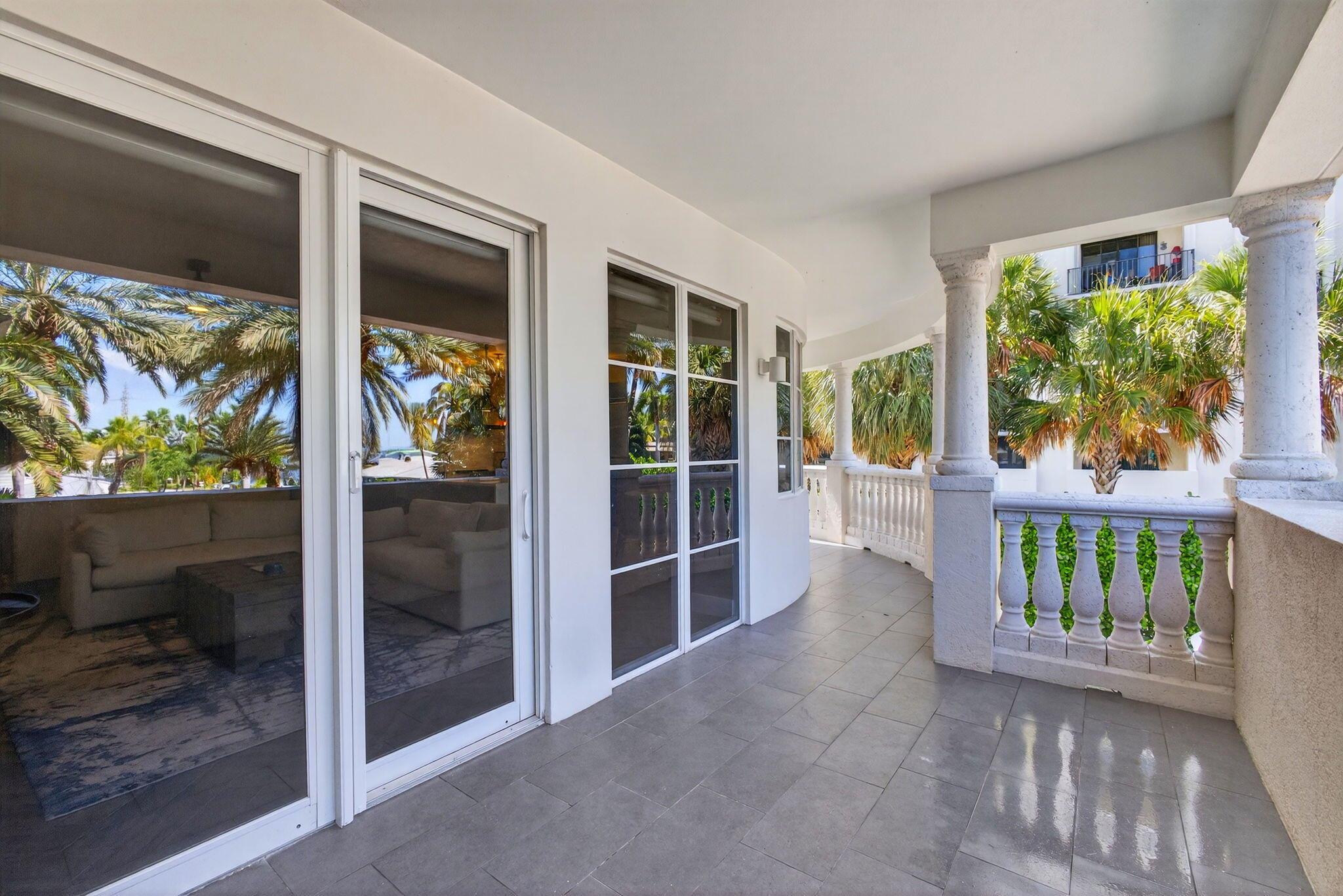 DOLCE VITA CONDO - Residential Lease