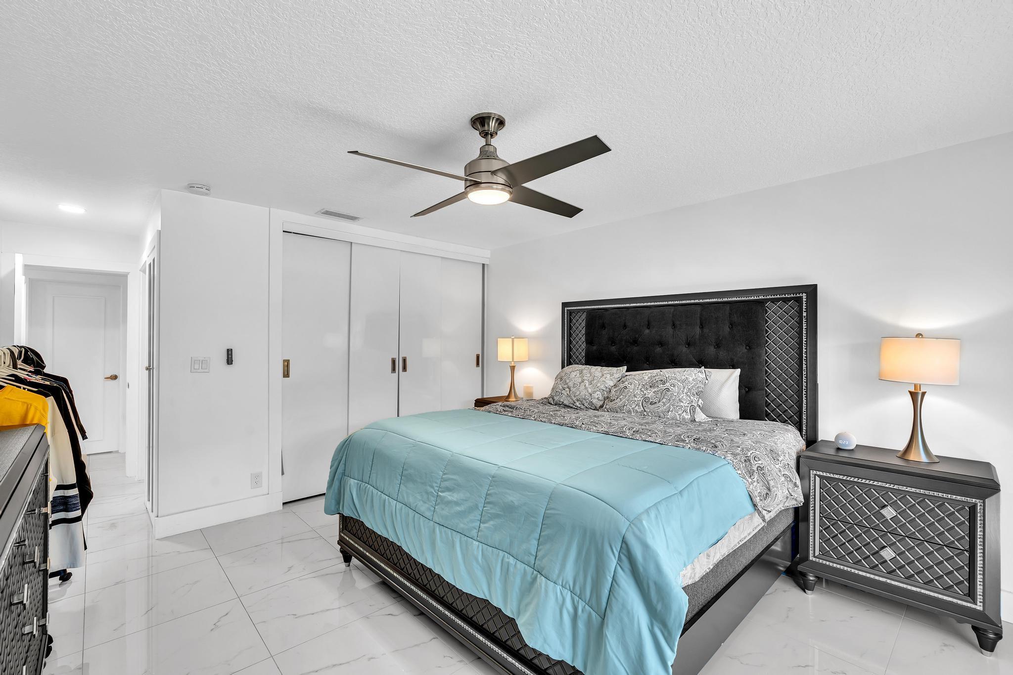 BOCA GREENS - Residential