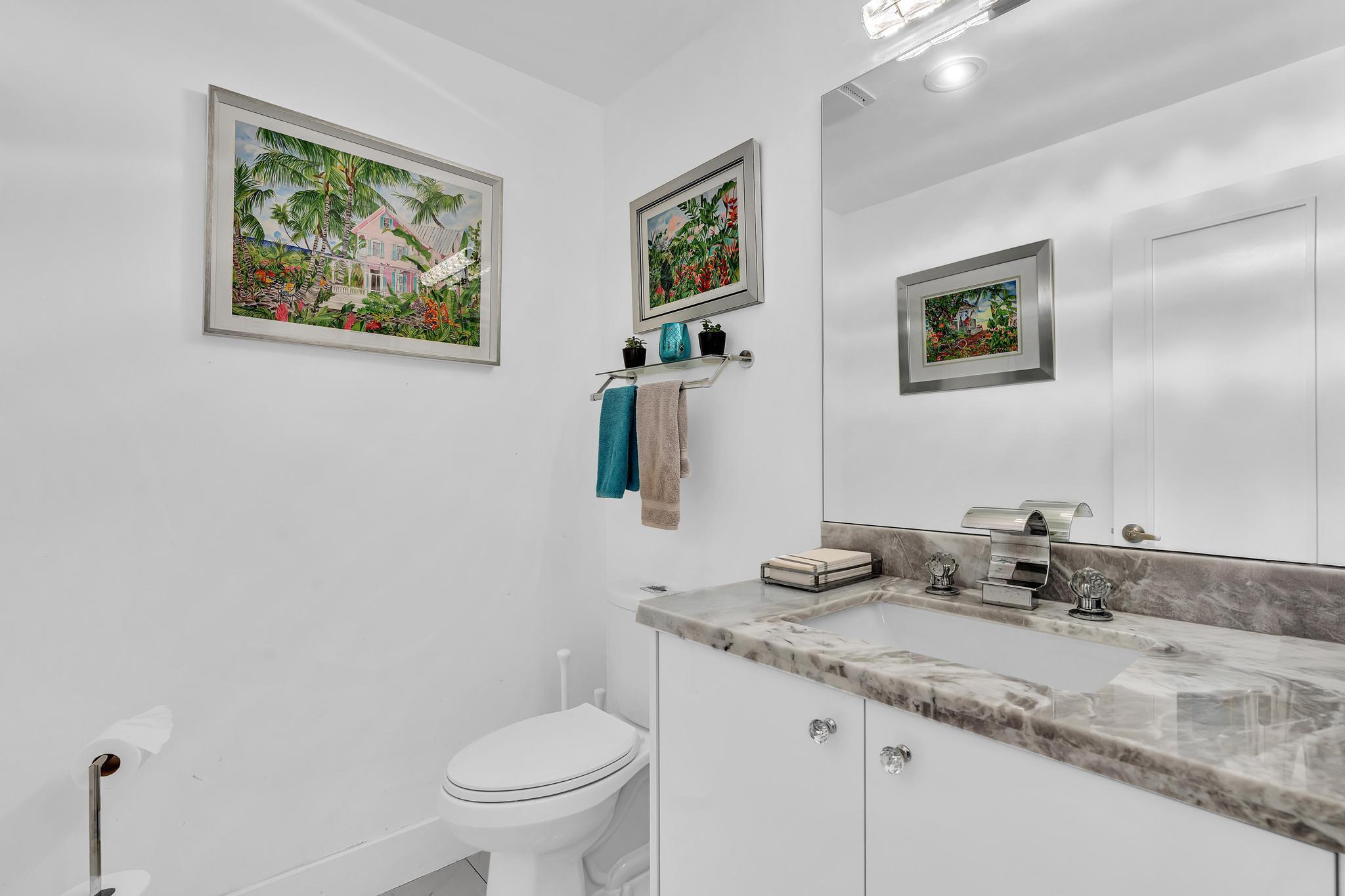 BOCA GREENS - Residential