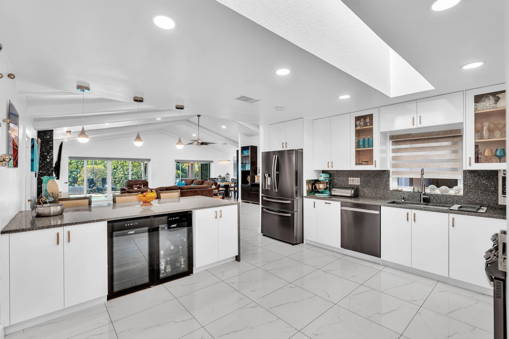 BOCA GREENS - Residential