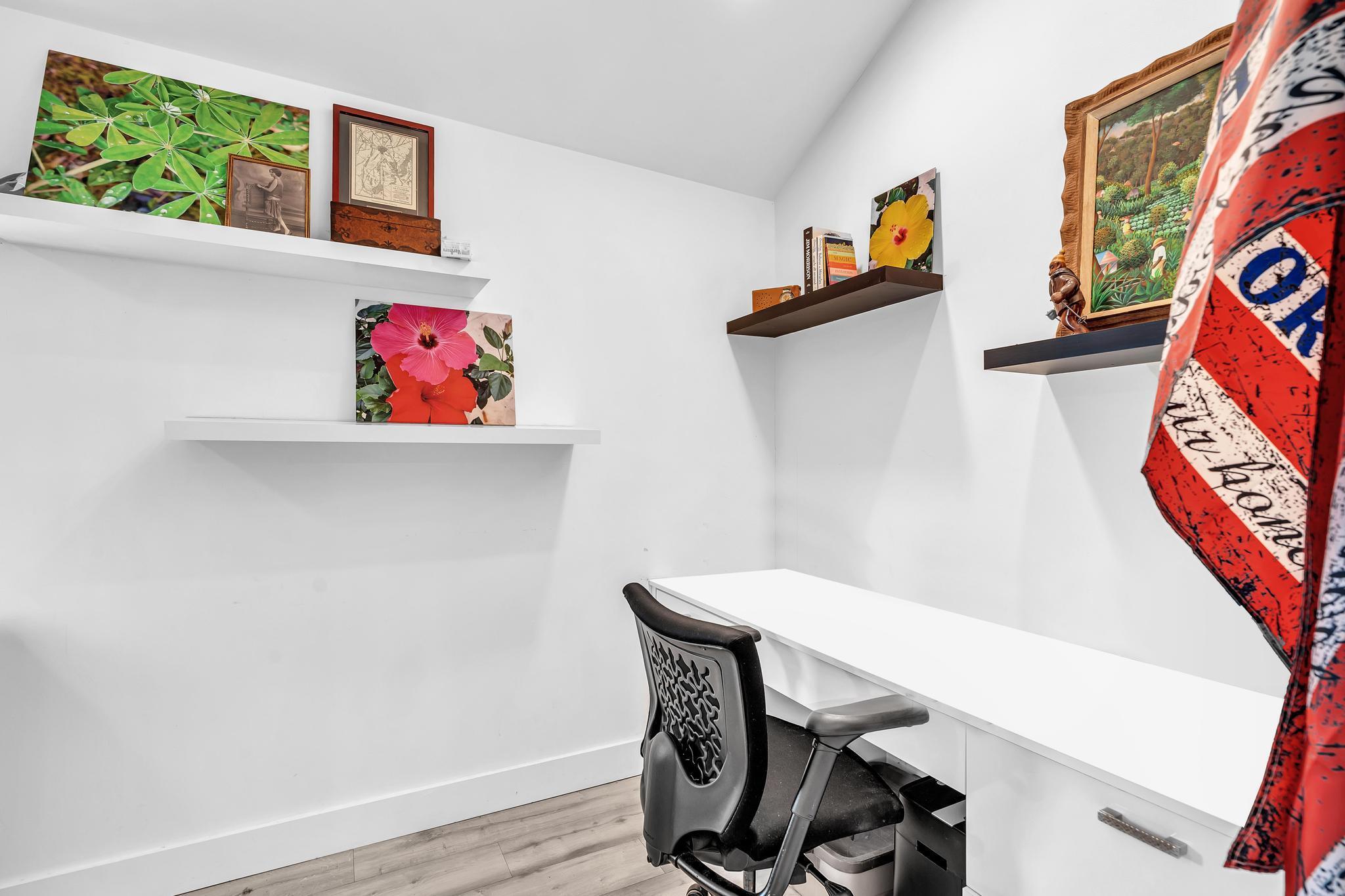 BOCA GREENS - Residential