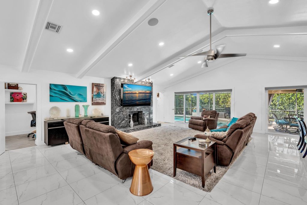 Photo of 20104 Back Nine Drive, Boca Raton, FL 33498 (MLS # R11145789)