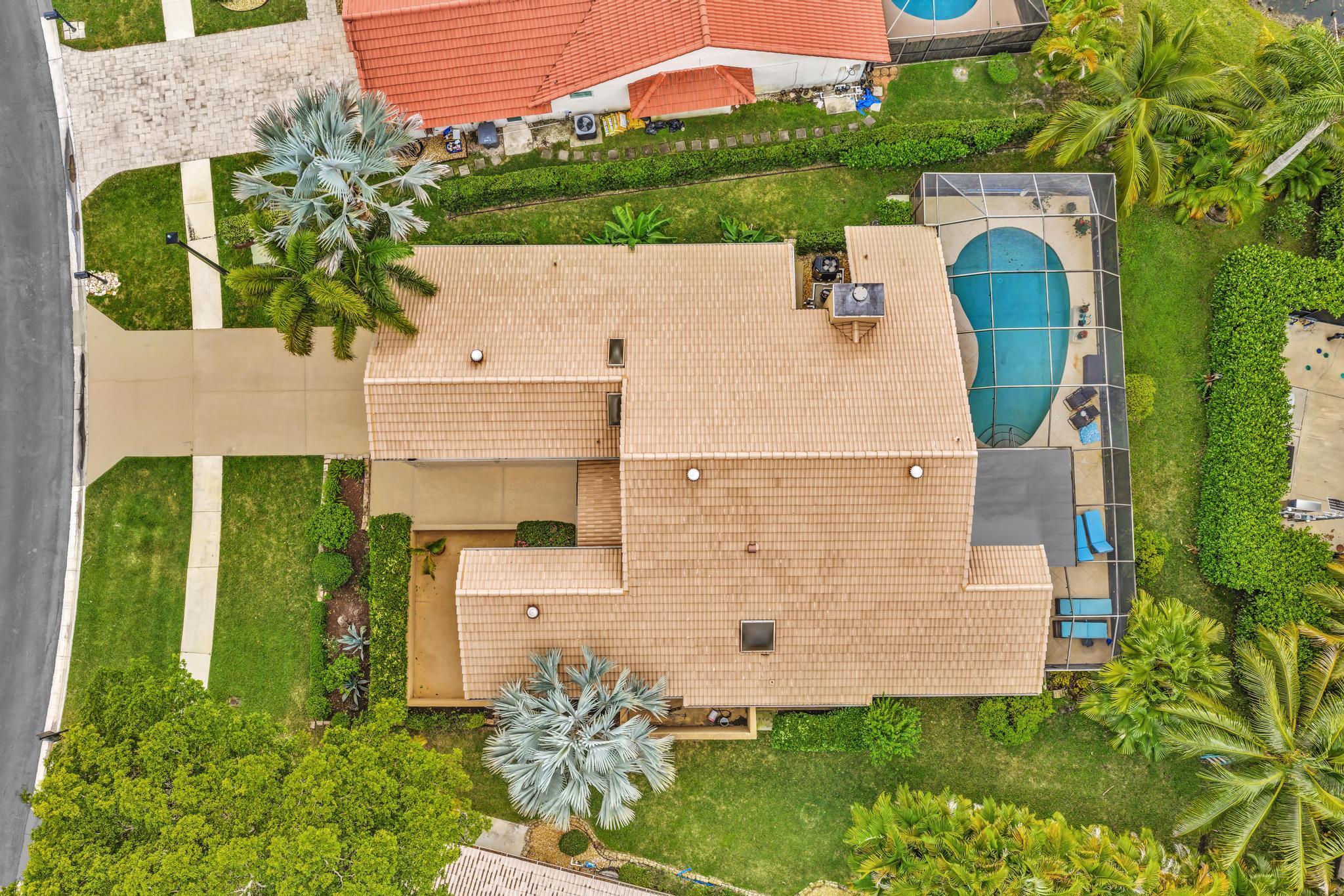 BOCA GREENS - Residential