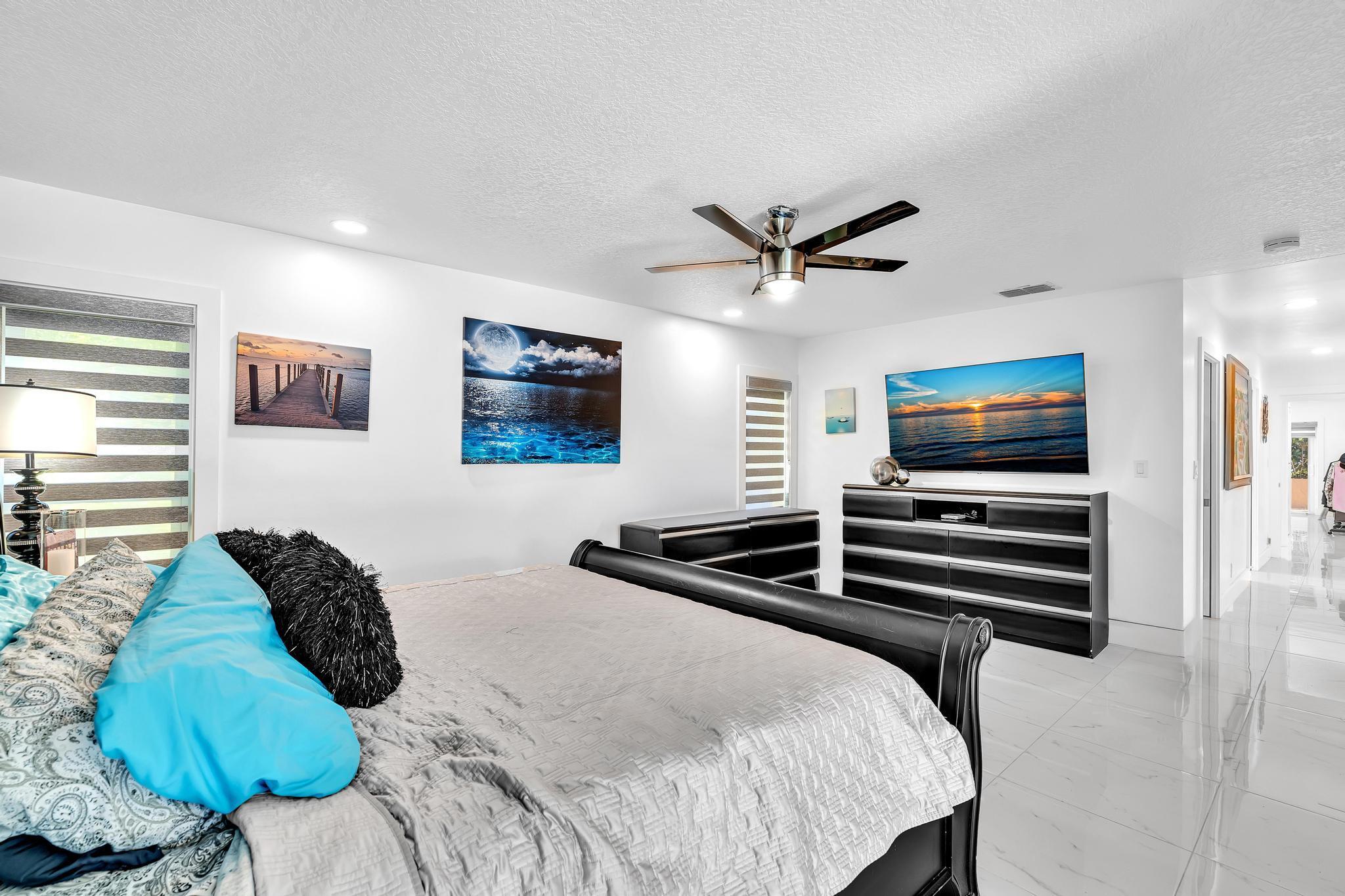 BOCA GREENS - Residential