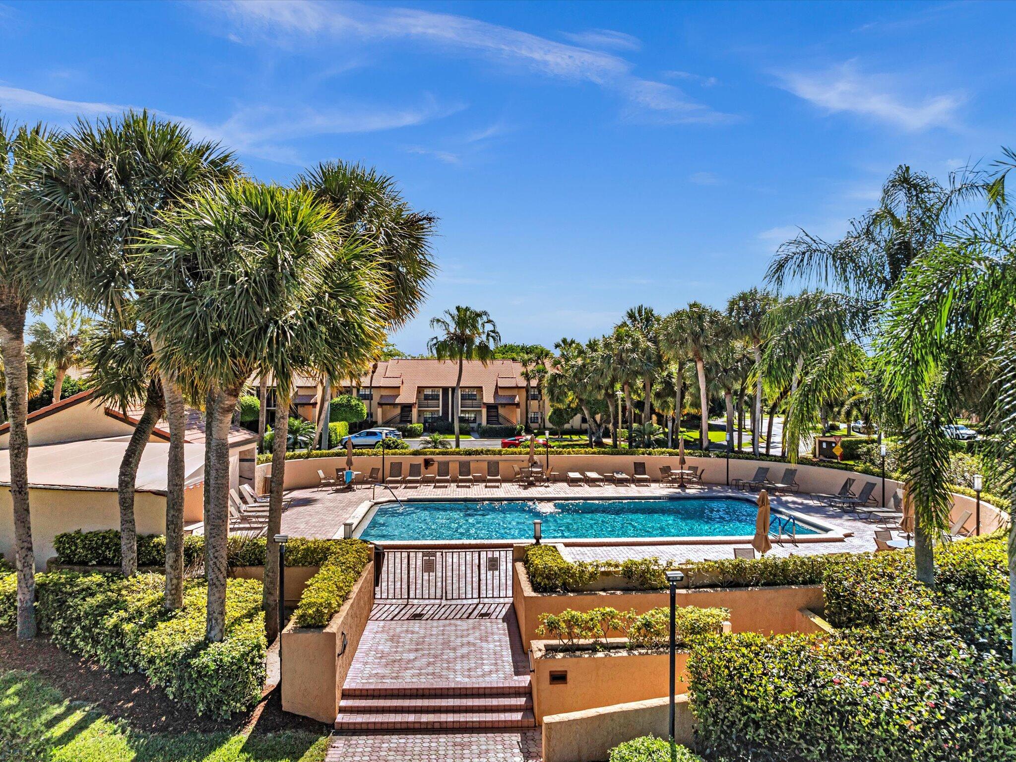 ASPEN GLEN CONDO - Residential