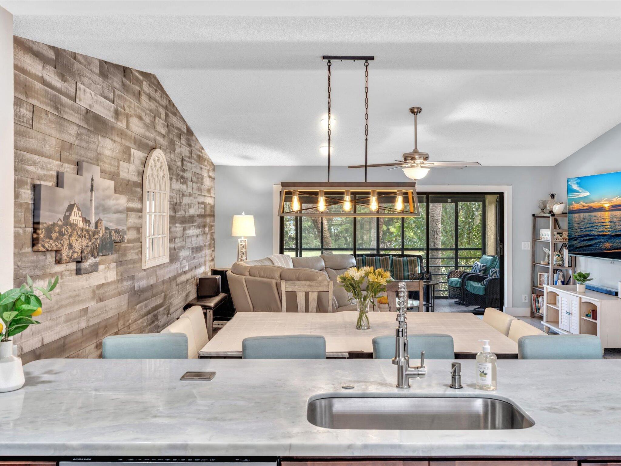 ASPEN GLEN CONDO - Residential