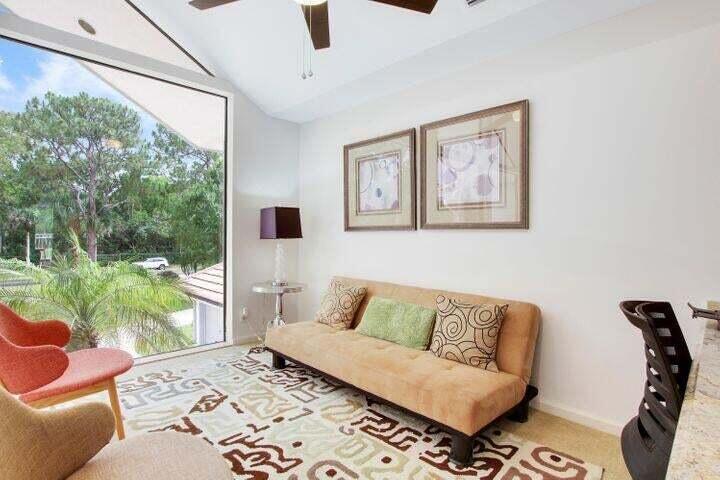 THE LINKS - Residential Lease