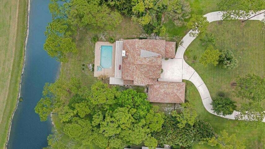 THE LINKS - Residential Lease