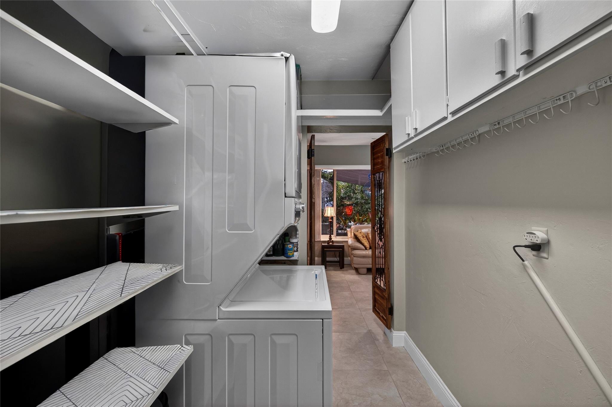 Edgewater Estates 40-7 B - Residential