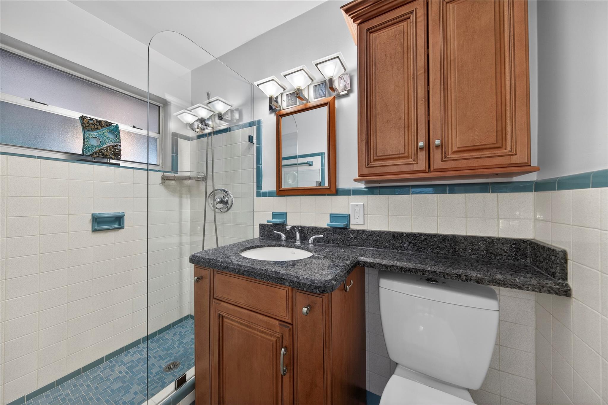 Edgewater Estates 40-7 B - Residential