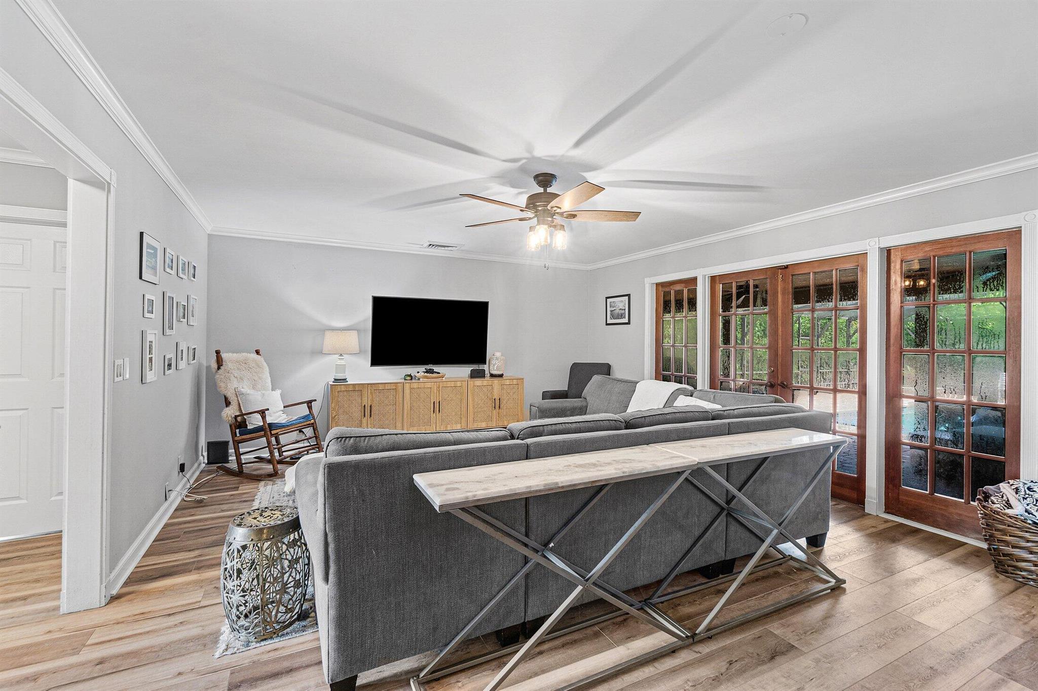 PINEWOOD EAST 2 OF WELLIN - Residential Lease