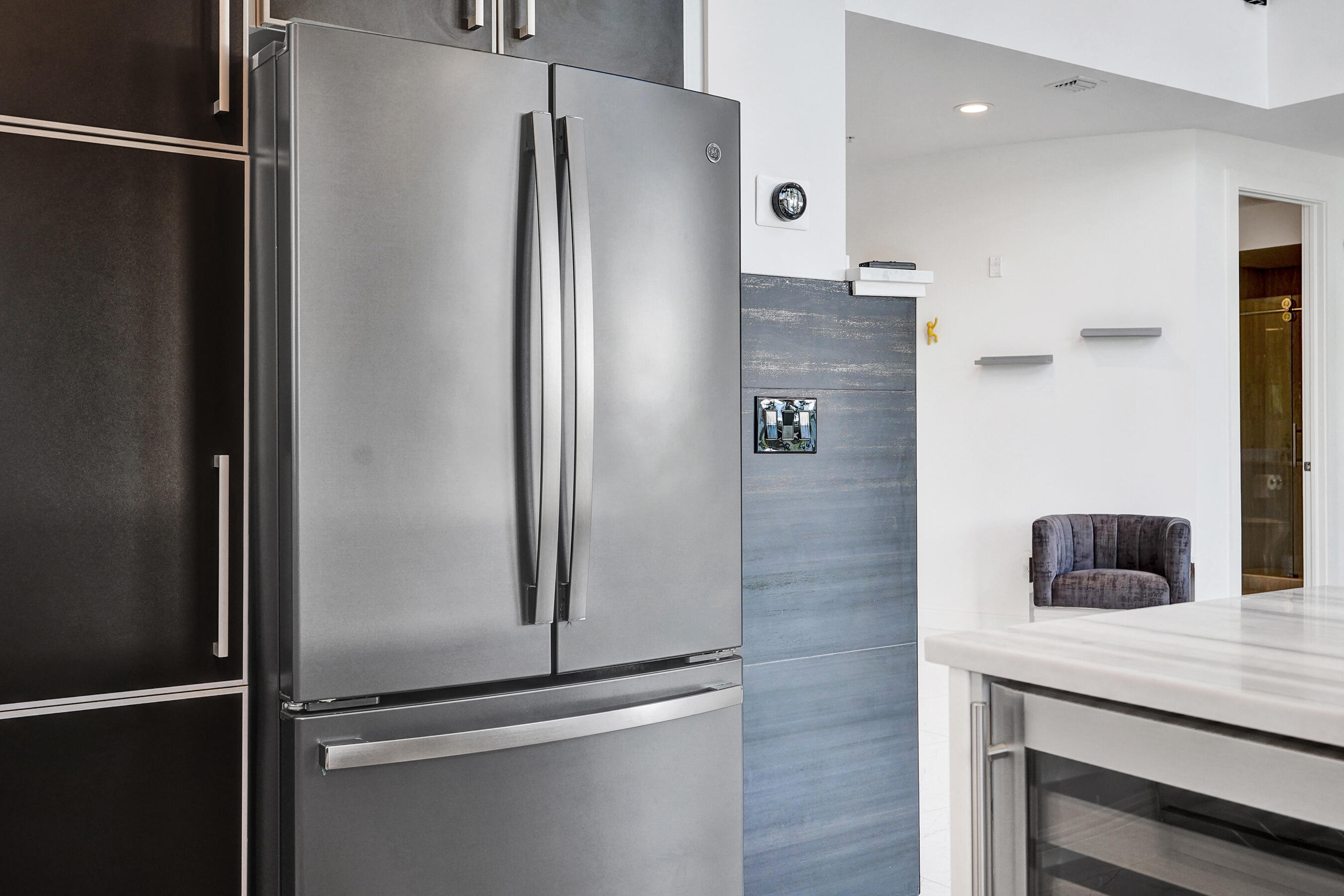 MERIDIAN DELRAY CONDO - Residential