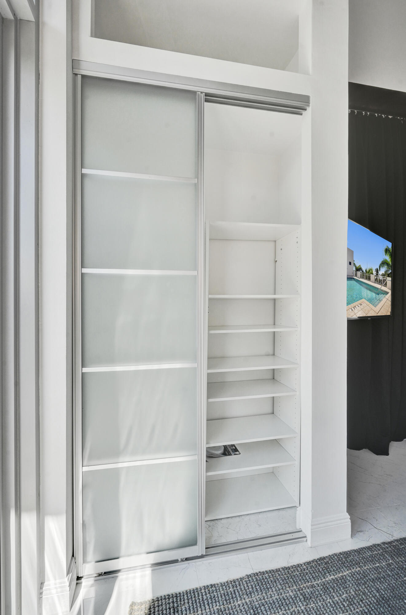 MERIDIAN DELRAY CONDO - Residential