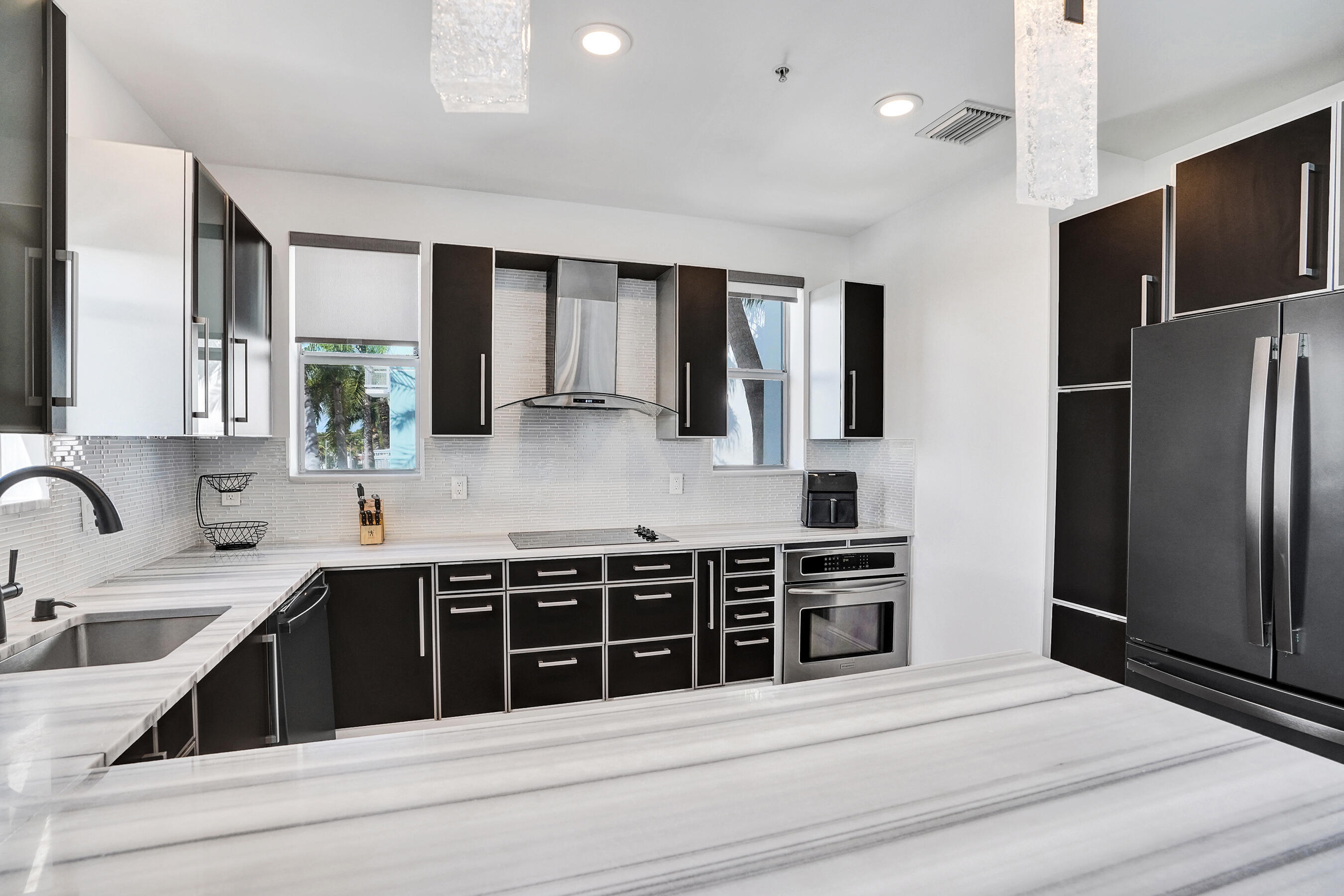 MERIDIAN DELRAY CONDO - Residential