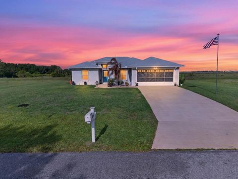 624 Woodmont Street Sebring FL 33876