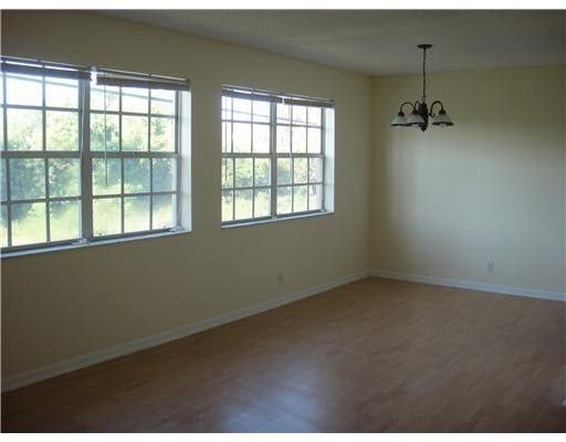 Windmill Lakes I Condo - Residential Lease