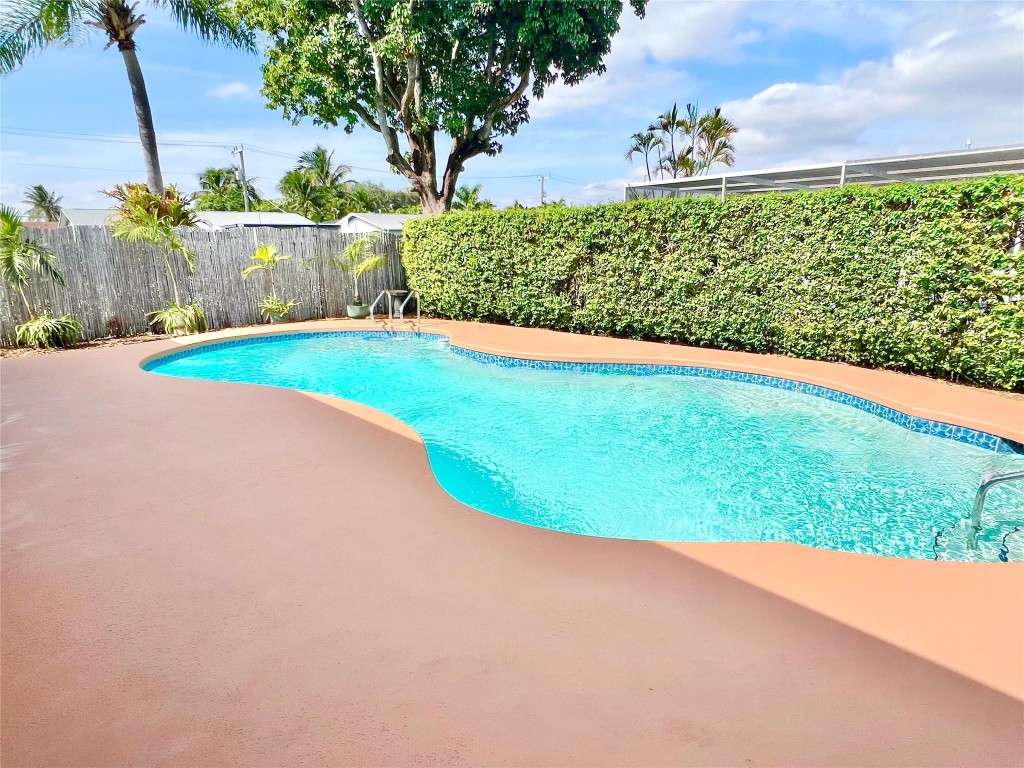 Sunrise Golf Village - Residential