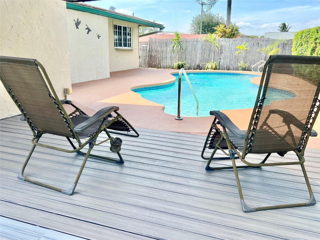 Sunrise Golf Village - Residential