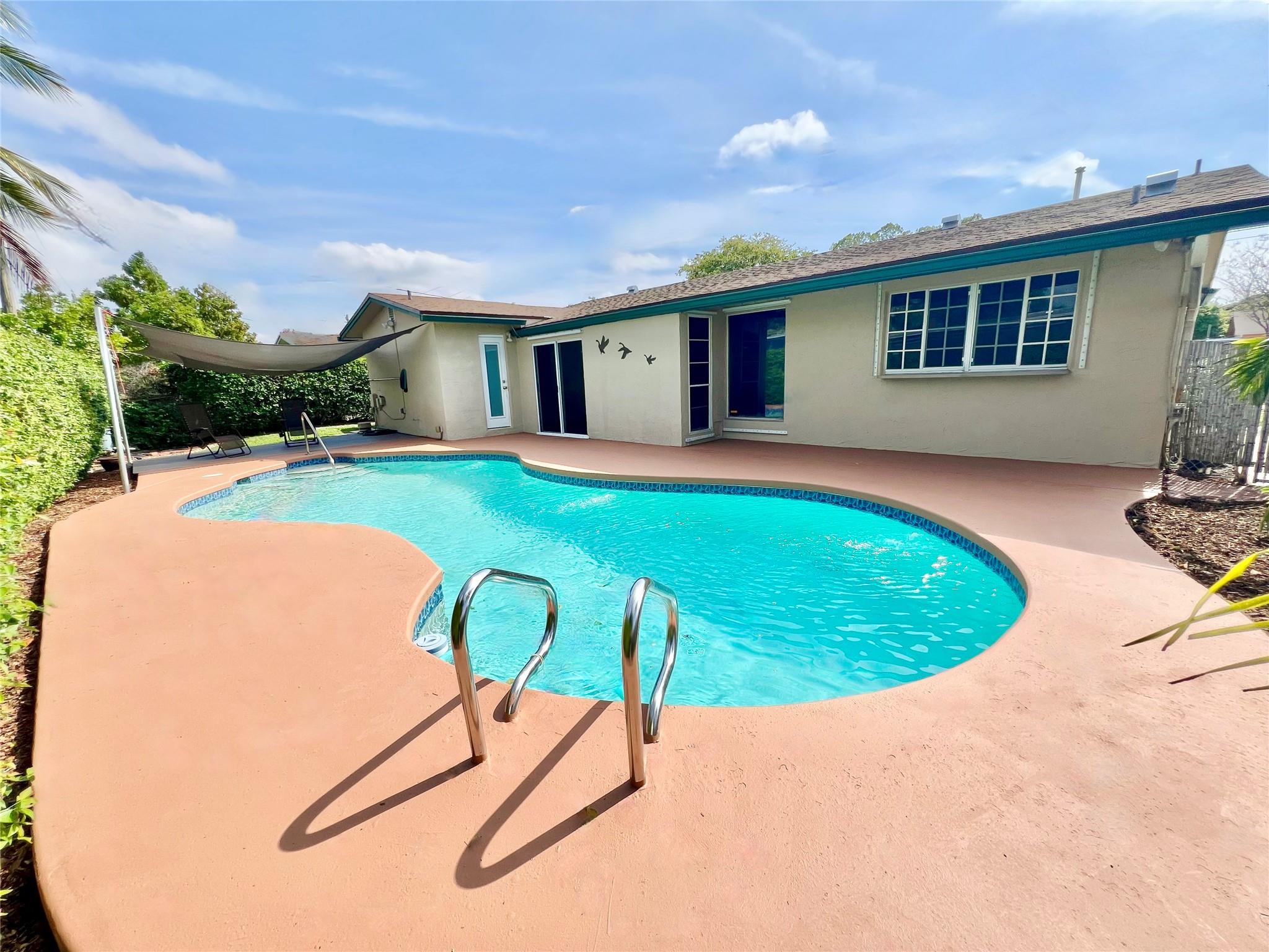 Sunrise Golf Village - Residential