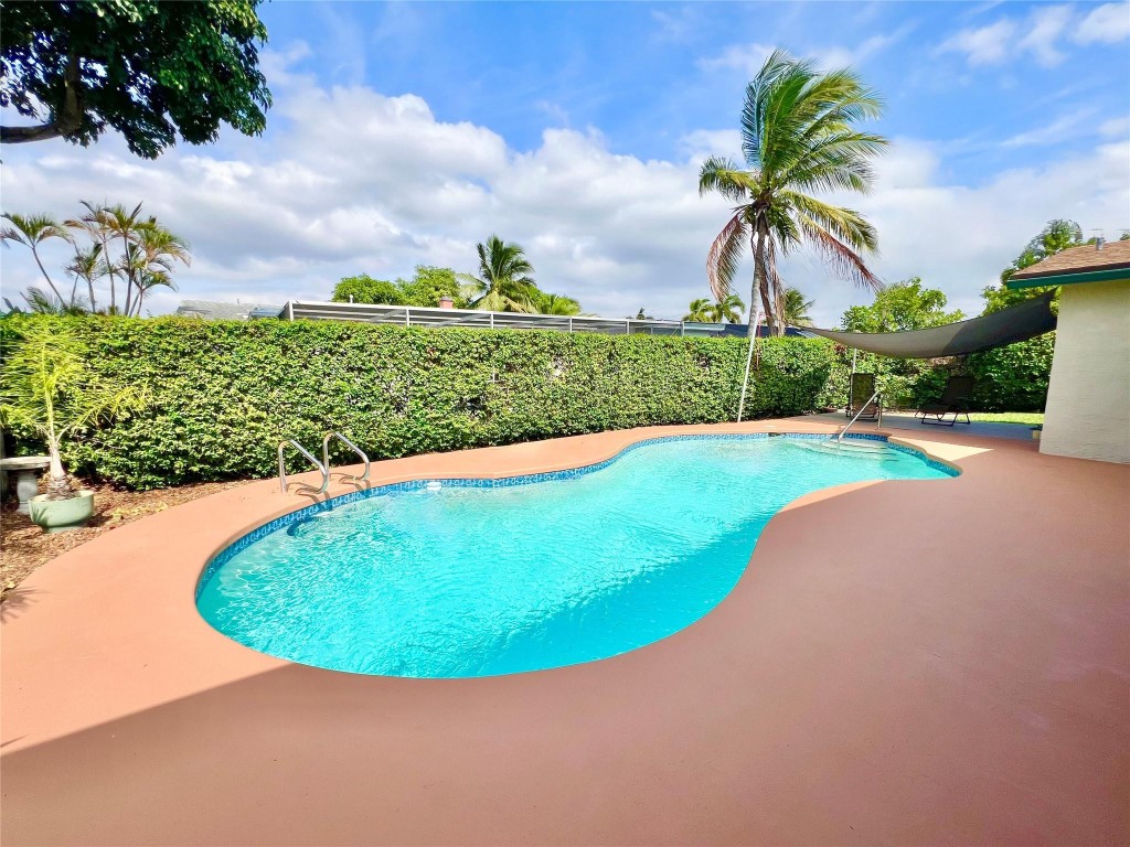 Sunrise Golf Village - Residential